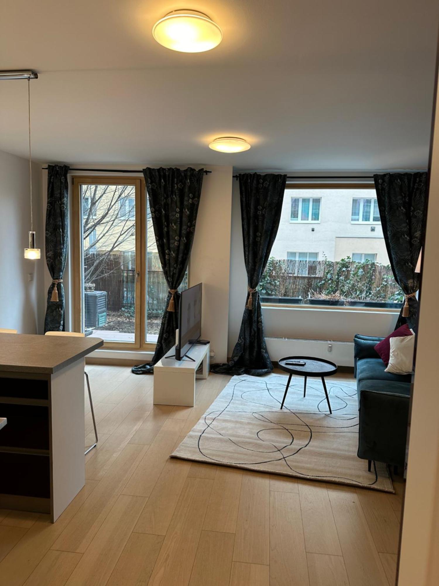 Apartments Palmovka Praha Bagian luar foto