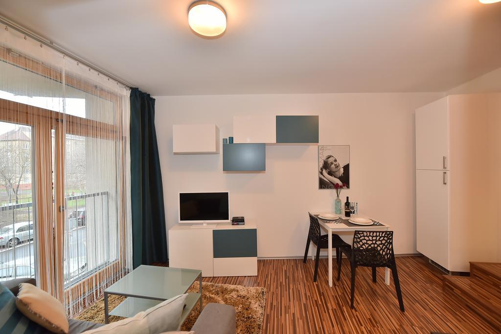 Apartments Palmovka Praha Ruang foto